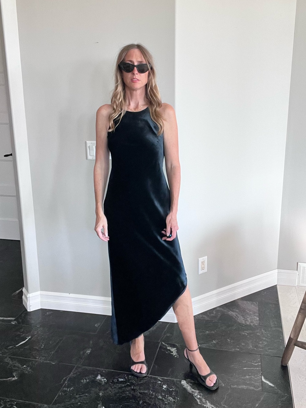 Aidan Mattox Midnight Blue Velvet Maxi Dress Size 4 90s Y2K Asymmetrical Gown